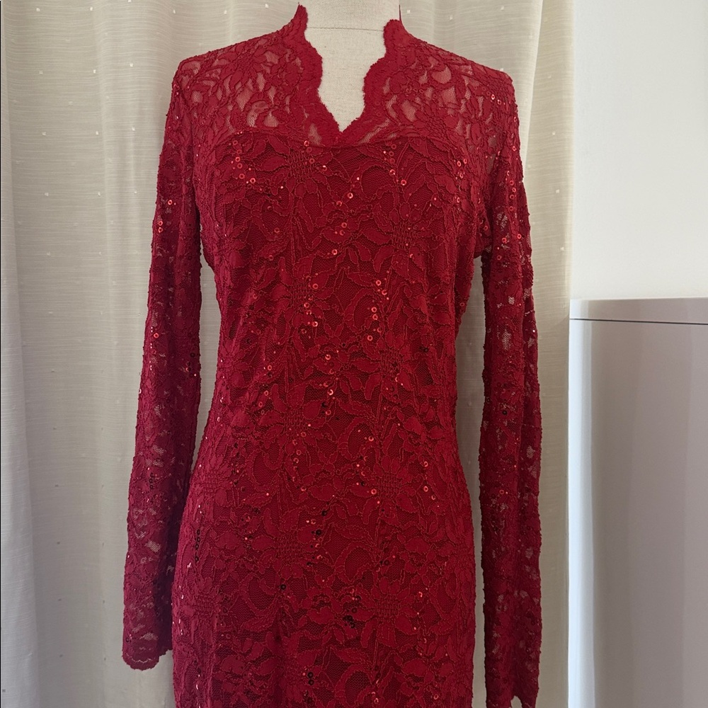 Marina Red Lace Sequin Dress size 8 -NWT - Picture 6 of 17